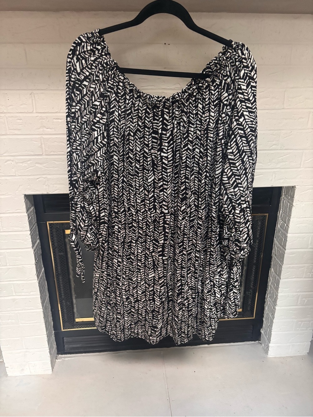 Catherines Black & White Printed Peasant Blouse